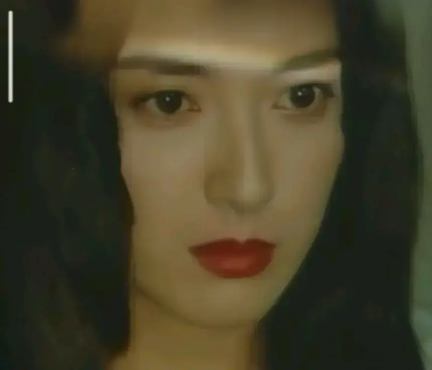 《美丽的凶器》1993日本惊悚片1080P超清完整版-《美丽的凶器》无删减全集免费在线观看-高清修复无广告播放