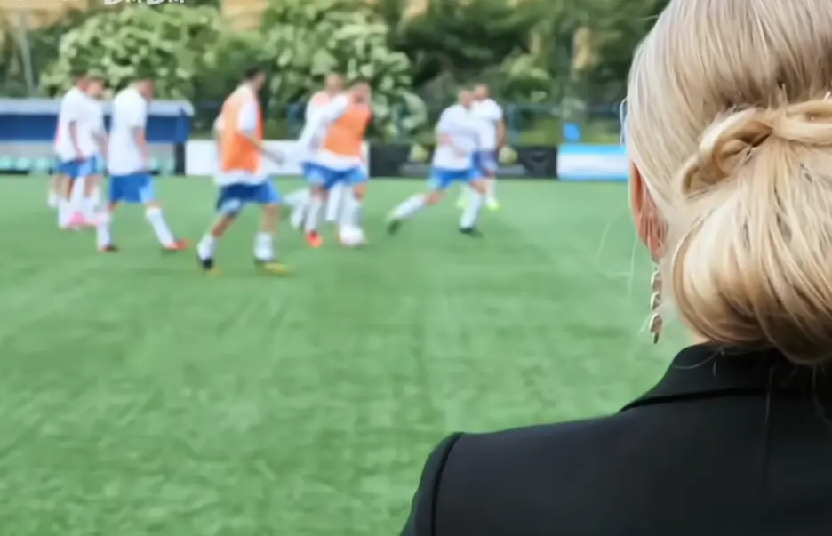 《足球队的女老板们》法国电影在线观看-《Footballers'Moms》高清完整版无广告-足球女老板无删减资源免费看