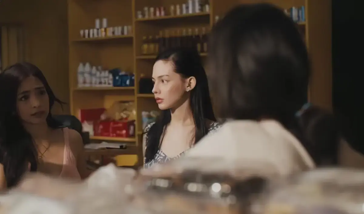 《奶油馅饼》菲律宾悬疑神作-安杰尔卡斯特罗主演-1080P高清蓝光-免费在线观看完整版
